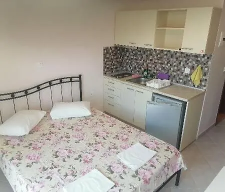 Kalipso Apartament *